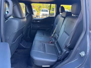 Toyota Land Cruiser Prado 2.8GD VX-R - Image 17