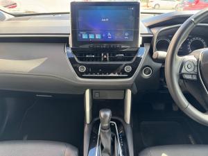 Toyota Corolla Cross 1.8 HEV XR - Image 12