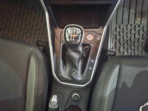 Volkswagen Polo 1.0 TSI Life - Image 12