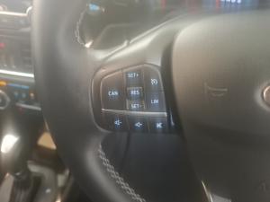 Ford Fiesta 1.0 Ecoboost Titanium automatic 5-Door - Image 9
