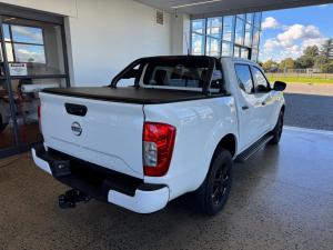 Nissan Navara 2.5DDTI SE Plus automatic D/C - Image 2