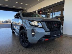 Nissan Navara 2.5DDTI PRO-2X automatic D/C - Image 1