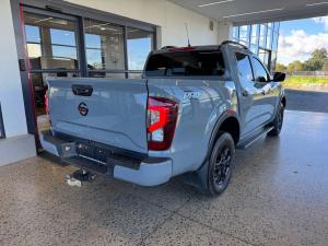 Nissan Navara 2.5DDTI PRO-2X automatic D/C - Image 2