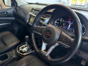 Nissan Navara 2.5DDTI PRO-2X automatic D/C - Image 9