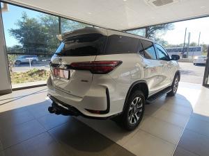 Toyota Fortuner 2.8GD-6 4X4 automatic - Image 2