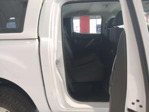 Ford Ranger 2.2TDCI XLS 4X4 automaticD/C - Image 11