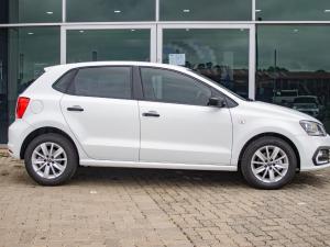Volkswagen Polo Vivo hatch 1.6 Life - Image 5