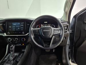 Isuzu mu-X 1.9TD LS - Image 15