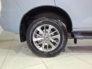 Isuzu mu-X 1.9TD LS - Image 7