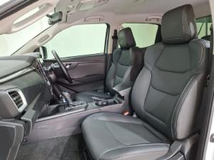 Isuzu D-Max 1.9TD double cab LS auto - Image 6