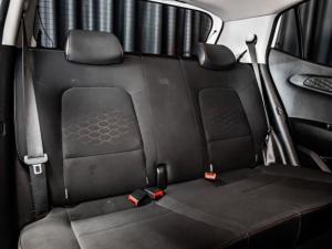 Hyundai Grand i10 1.0 Premium hatch - Image 11