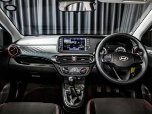 Hyundai Grand i10 1.0 Premium hatch - Image 7