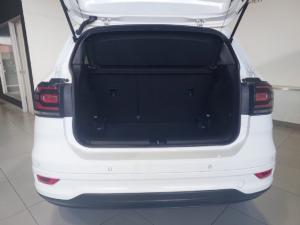 Volkswagen T-Cross 1.5TSI 110kW R-Line - Image 6