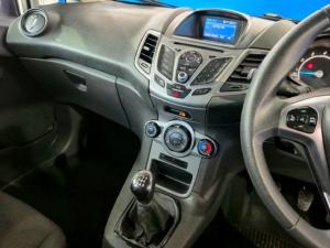 Ford Fiesta 5-door 1.4 Ambiente (aircon+audio) - Image 12