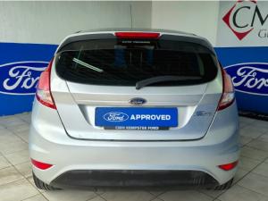 Ford Fiesta 5-door 1.4 Ambiente (aircon+audio) - Image 5