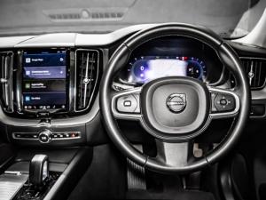 Volvo XC60 B5 AWD Essential - Image 16