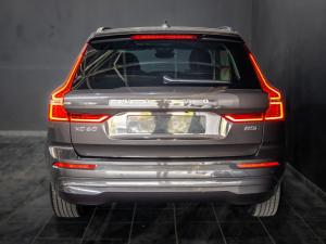 Volvo XC60 B5 AWD Essential - Image 2