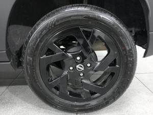 Nissan Magnite 1.0 Turbo Acenta Kuro auto - Image 14