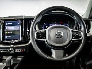 Volvo XC60 B5 AWD Plus Dark - Image 11