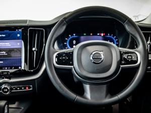 Volvo XC60 B5 AWD Plus Dark - Image 23