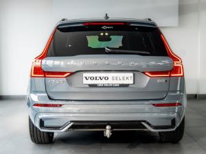 Volvo XC60 B5 AWD Plus Dark - Image 8