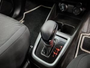 Suzuki Swift 1.2 GLX auto - Image 20