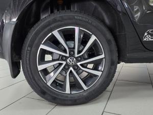 Volkswagen Polo Vivo hatch 1.6 Life - Image 10