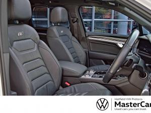 Volkswagen Touareg V6 TDI Executive R-Line - Image 8