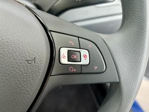 Volkswagen Polo Vivo hatch 1.4 Life - Image 10