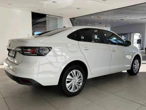 Volkswagen Polo sedan 1.6 auto - Image 5
