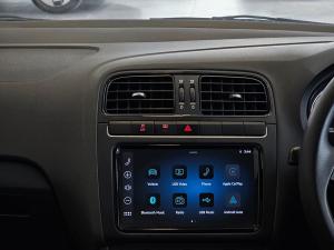 Volkswagen Polo Vivo hatch 1.4 - Image 10