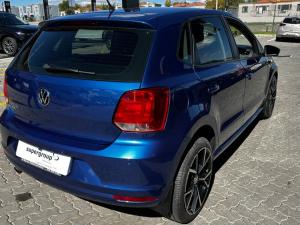 Volkswagen Polo Vivo hatch 1.6 Highline - Image 9