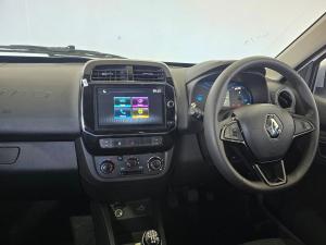 Renault Kwid 1.0 Techno manual - Image 22