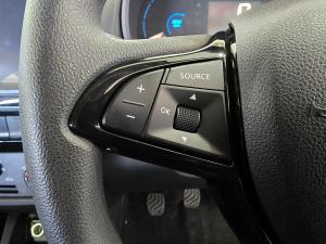 Renault Kwid 1.0 Techno manual - Image 26