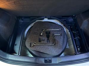 Toyota Auris 1.6 XS - Image 13