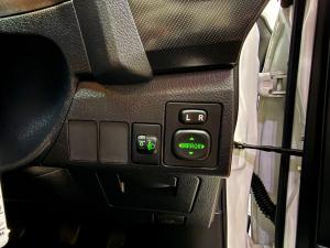 Toyota Auris 1.6 XS - Image 27