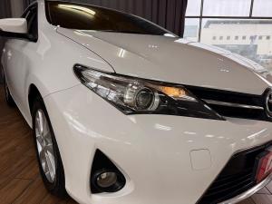 Toyota Auris 1.6 XS - Image 2