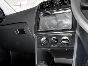 Volkswagen Polo Vivo hatch 1.4 - Image 20