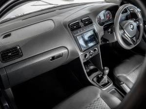 Volkswagen Polo Vivo hatch 1.4 - Image 23