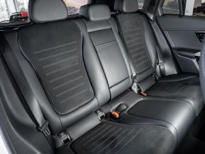 Mercedes-Benz GLC GLC300d 4Matic Avantgarde - Image 25