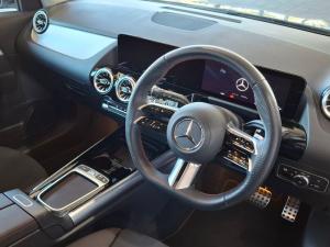 Mercedes-Benz GLA GLA200 Progressive - Image 10
