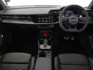 Audi RS3 sedan quattro - Image 18