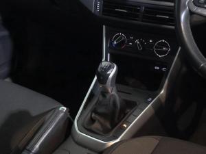 Volkswagen Polo hatch 1.0TSI Life manual - Image 18