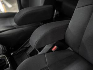 Mahindra Pik Up 2.2CRDe double cab 4x4 S6 auto - Image 24