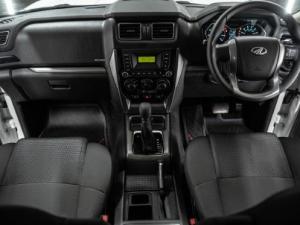 Mahindra Pik Up 2.2CRDe double cab 4x4 S6 auto - Image 26