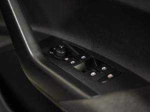 Volkswagen Polo hatch 1.0TSI - Image 25