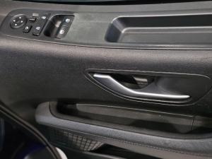 Hyundai Staria 2.2D Luxury - Image 10