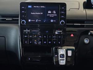 Hyundai Staria 2.2D Luxury - Image 14