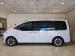 Hyundai Staria 2.2D Luxury - Thumbnail 2
