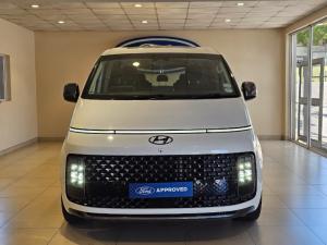 Hyundai Staria 2.2D Luxury - Image 4